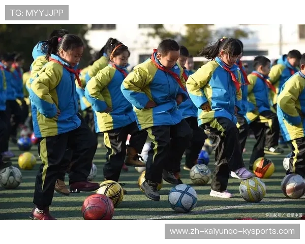 足球训练用球的类型和触感是否影响球员训练习惯和技能发展